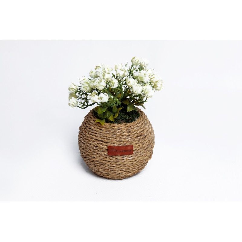 Pot à Fleur (Boule) 13cm revêtu avec des fibres naturelles (halfa) + Fleur